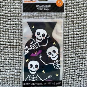 Halloween treat bags NWT